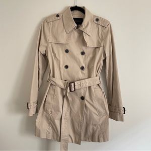 BANANA REPUBLIC Tan Beige Trench Coat size Medium